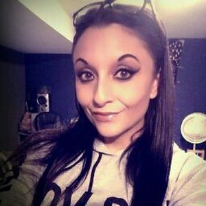 Meet your Posher, Celeste